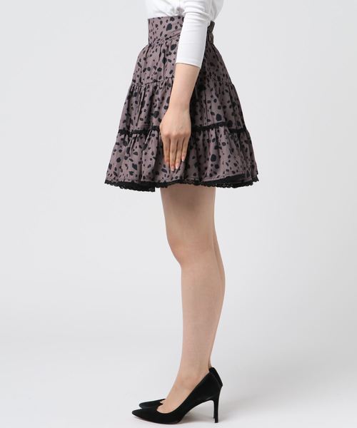 ROJITA（ロジータ）の「3段切替フレアーSK（スカート・レディース・ブラウン/ブラック・FREE）」の3枚目の写真