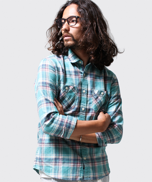 NANO universe(ナノユニバース)の「ヴィンテージライクチェックSH(シャツ/ブラウス・メンズ・ブラック/エメラルド/ネイビー/パープル/イエロー/レッド・LARGE/SMALL/MEDIUM/X-LARGE)」の14枚目の写真