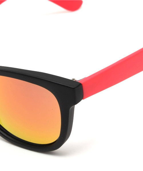 THE STATION STORE（ザ ステーション ストア）の「＜HW＞ウェリントン型サングラス 14FW ⑮（サングラス・メンズ・ピンク/イエロー/ロイヤルブルー・フリー）」の5枚目の写真