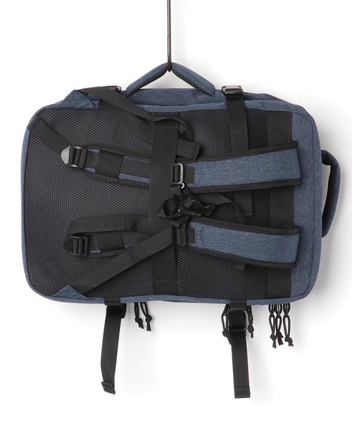 OUTDOOR PRODUCTS(アウトドアプロダクツ)の「TRAVEL BACKPACK バックパック(バックパック/リュック・メンズ・チャコールグレー/ベージュ/インディゴブルー/ブラック・FREE)」の5枚目の写真