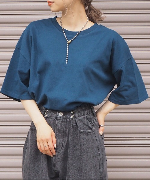 tiptop（ティップトップ）の「綿100％BIG半袖Tシャツ（Tシャツ/カットソー・レディース・ブルー/スミクロ/スモークピンク/オフホワイト/ライトグリーン/A/オレンジ/グリーン/パープル/ライトブルー/B/D・FREE）」の6枚目の写真