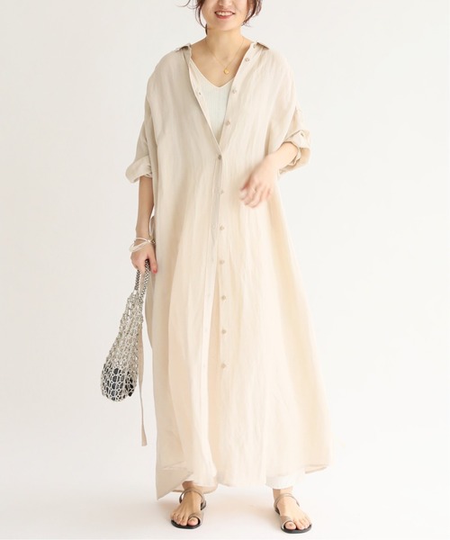 IENA（イエナ）の「【MIRKO BERTOLA】 別注OVERSIZED ワンピース◆（ワンピース・レディース・カーキ/ブラウン系その他/ナチュラル・FREE）」の3枚目の写真