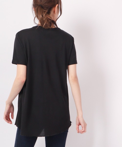 DIMENSIONE danza(ディメンシオーネ ダンツァ)の「ロゴプリントTシャツ(Tシャツ/カットソー・レディース・ブラック/ホワイト・SMALL/X-SMALL/MEDIUM)」の12枚目の写真