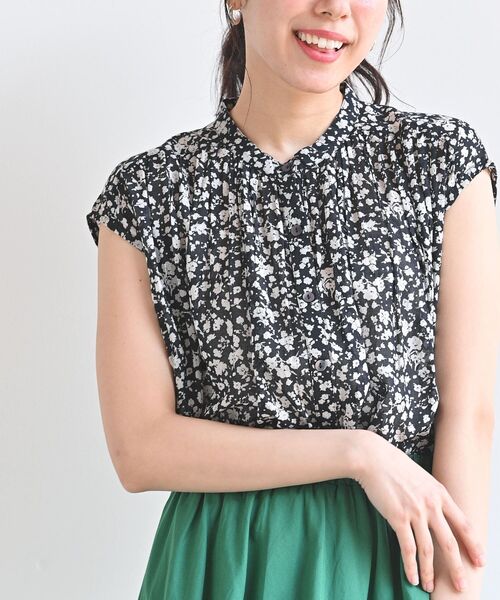 rps(アールピーエス)の「コットンボイルフレンチスリーブブラウス(シャツ/ブラウス・レディース・カーキ/オフホワイト/ストライプ/チェック/ベージュ/ブラック/ブラック系その他2/ホワイト系その他2/ブラック系その他3・M)」の5枚目の写真