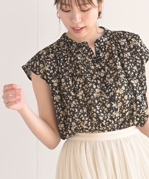 rps(アールピーエス)の「コットンボイルフレンチスリーブブラウス(シャツ/ブラウス・レディース・カーキ/オフホワイト/ストライプ/チェック/ベージュ/ブラック/ブラック系その他2/ホワイト系その他2/ブラック系その他3・M)」の4枚目の写真