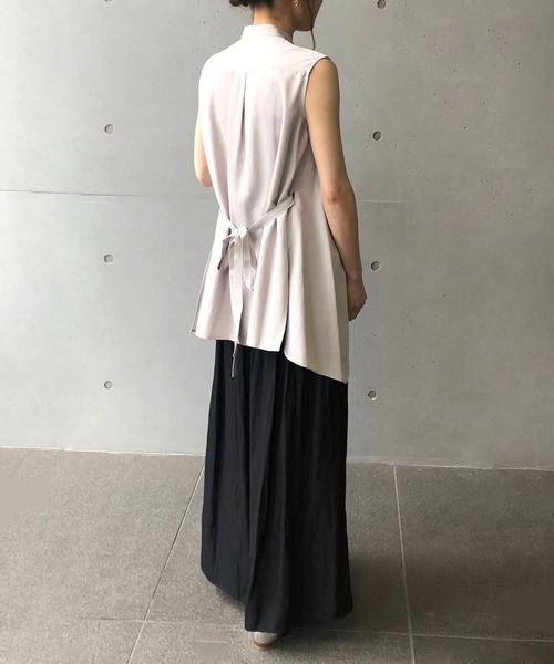 1er Arrondissement（プルミエアロンディスモン）の「フレアシャツ（シャツ/ブラウス・レディース・ブラック/グレイッシュベージュ・38/36）」の10枚目の写真