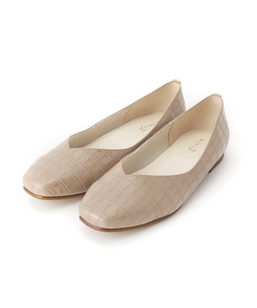 grove(グローブ)の「【22.0~25.0まで】やわここちVカットスクエアパンプス(パンプス・レディース・ベージュ系その他6/ガンメタ/ブラック系3/ブラウン系4・25/50/20/45/40/35/30)」の3枚目の写真