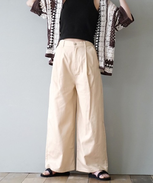 zootie（ズーティー）の「コットンツイル ハイウエストタックワイドパンツ（その他パンツ・レディース・ブラック/キャメル/オフホワイト/カーキ/グレイッシュベージュ/ホワイト/ベージュ/カーキオリーブ/ブラック系その他・M/L）」の15枚目の写真