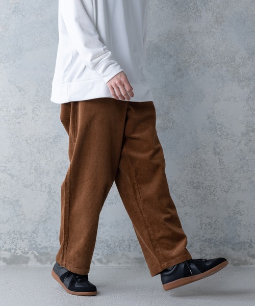 UNIIT(ユニット)の「【UNIIT/ユニット】コーデュロイワイドパンツ ワイドシルエット 無地 ウエスト紐仕様 セットアップ対象アイテム(その他パンツ・メンズ・ダークベージュ/ブラウン/ブラック・MEDIUM/LARGE)」の17枚目の写真