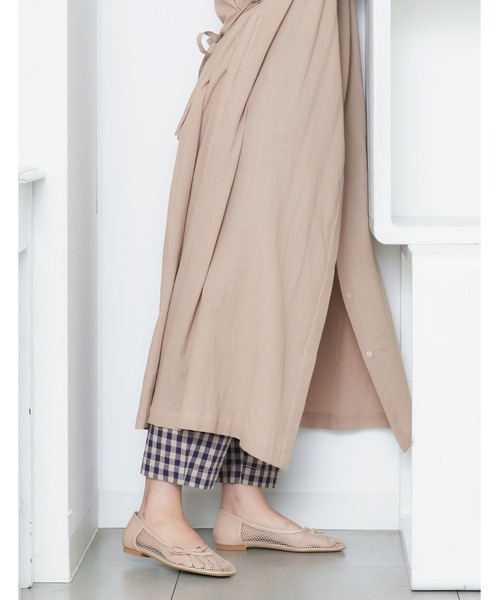 POU DOU DOU（プードゥドゥ）の「リボンメッシュフラットシューズ（パンプス・レディース・ブラック/ベージュ・4/3）」の10枚目の写真