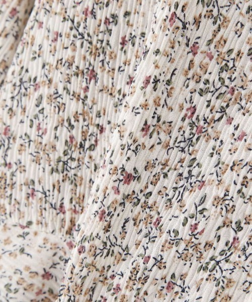 N.（N. Natural Beauty Basic）（エヌエヌナチュラルビューティーベーシック）の「◆コバナプリントプリーツブラウス（シャツ/ブラウス・レディース・ホワイト系その他/ブラック系その他/ブルー系その他・MEDIUM）」の15枚目の写真