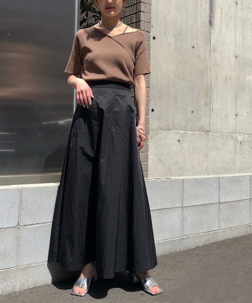 &g'aime（アンジェム）の「【&g'aime】マットサテンロングスカート（スカート・レディース・ブラック/ベージュ/カーキ・FREE）」の22枚目の写真