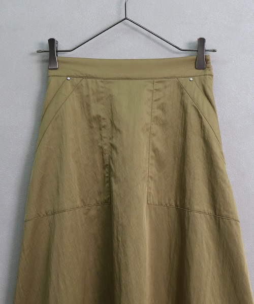 &g'aime（アンジェム）の「【&g'aime】マットサテンロングスカート（スカート・レディース・ブラック/ベージュ/カーキ・FREE）」の14枚目の写真