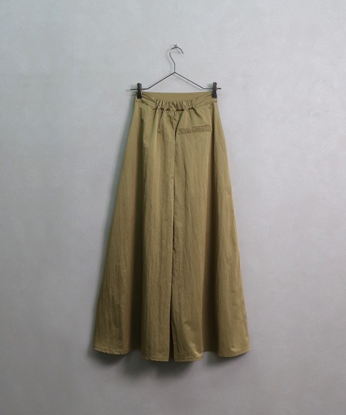 &g'aime（アンジェム）の「【&g'aime】マットサテンロングスカート（スカート・レディース・ブラック/ベージュ/カーキ・FREE）」の16枚目の写真
