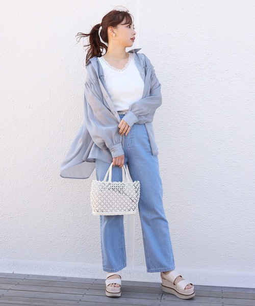 one after another NICE CLAUP（ワンアフターアナザーナイスクラップ）の「巾着セットきらきら編みバッグ（ハンドバッグ・レディース・アイボリー/ラベンダー・FREE）」の9枚目の写真