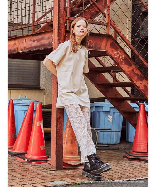 jouetie（ジュエティ）の「トムとジェリー コラボBIG Tシャツ（Tシャツ/カットソー・レディース・ライトブルー/ブラック/アイボリー・MEDIUM）」の7枚目の写真