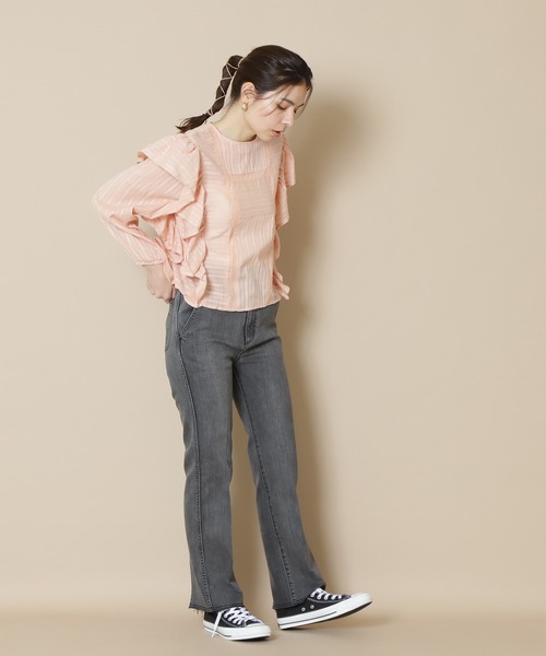 N.(N. Natural Beauty Basic)(エヌエヌナチュラルビューティーベーシック)の「バックスリットストレートデニム(その他パンツ・レディース・グレー/ブルー・SMALL/MEDIUM)」の6枚目の写真