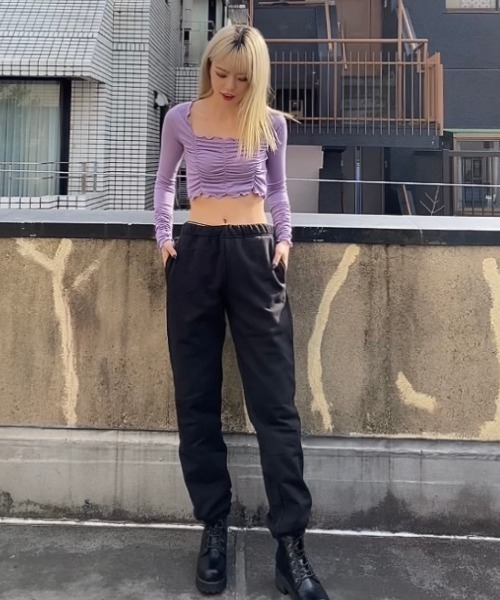 WC(ダブル シー)の「WC/メロウデザイントップス(Tシャツ/カットソー・レディース・グリーン/ブラック/ライトパープル/ホワイト・FREE)」の12枚目の写真