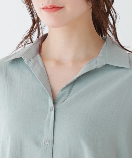 SHOO・LA・RUE（シューラルー）の「◆前あきゆるシャツ（シャツ/ブラウス・レディース・ダークグリーン/サンドベージュ・02/03/04）」の4枚目の写真