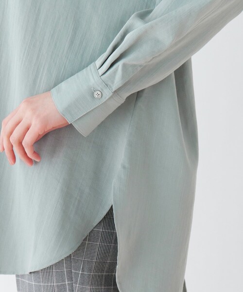 SHOO・LA・RUE（シューラルー）の「◆前あきゆるシャツ（シャツ/ブラウス・レディース・ダークグリーン/サンドベージュ・02/03/04）」の5枚目の写真