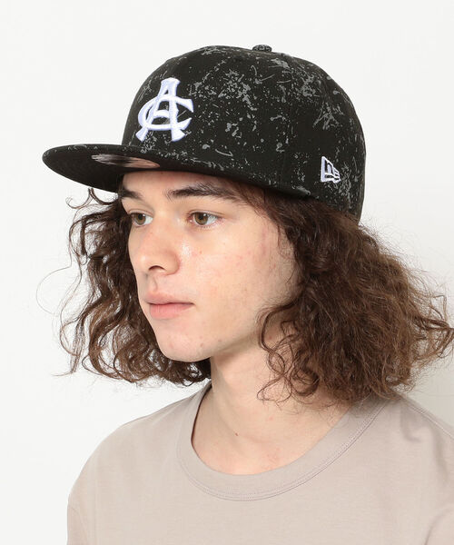 AVIREX（アヴィレックス）の「【×NEW ERA】9FIFTY スナップバック スプラッシュペイント キャップ/ 9FIFTY SNAP BACK TYPE 'AC' SPLASH PAINT CAP（キャップ・メンズ・ブラック×ライム・FREE）」の6枚目の写真