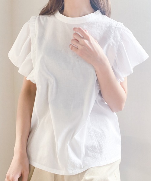 ABITOKYO（アビトーキョー）の「２WAY綿ガーゼショルダーフリルブラウス（シャツ/ブラウス・レディース・ブラック/オフホワイト/ライトグリーン・FREE）」の4枚目の写真