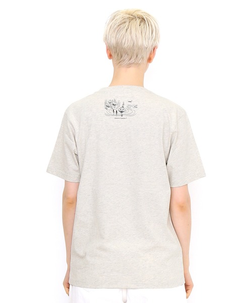 Design Tshirts Store graniph(デザイン ティーシャツ ストア グラニフ)の「バックショット (ムーミン) |コラボTシャツ(ヘザーナチュラル)(Tシャツ/カットソー・メンズ・ベージュ系その他・LARGE/SMALL/X-SMALL/MEDIUM/X-LARGE)」の4枚目の写真