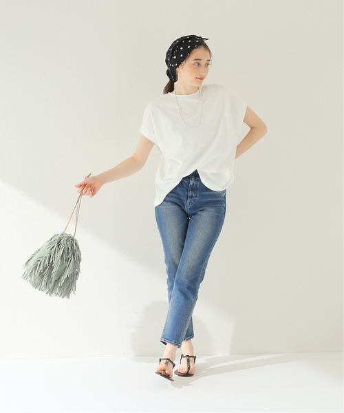 JOURNAL STANDARD relume(ジャーナルスタンダード レリューム)の「バックリボンTEE(Tシャツ/カットソー・レディース・ホワイト/ブラック・FREE)」の5枚目の写真