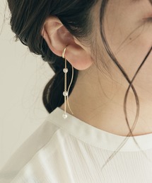 SMELLY | メタルバーパールイヤカフ(イヤーカフ)