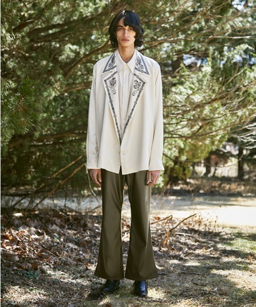 Iroquois（イロコイ）の「B・D COLLAR PRINT WJK（その他アウター・メンズ・ホワイト系その他/グリーン系その他・1/2/3）」の15枚目の写真