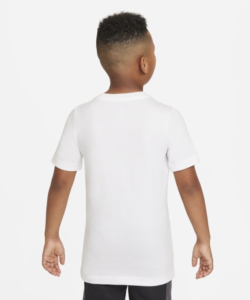 NIKE（ナイキ）の「ナイキ スポーツウェア ジュニア (ボーイズ) Tシャツ / NIKE（Tシャツ/カットソー・キッズ・ホワイト・140/150/160/170）」の2枚目の写真