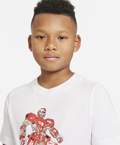 NIKE（ナイキ）の「ナイキ スポーツウェア ジュニア (ボーイズ) Tシャツ / NIKE（Tシャツ/カットソー・キッズ・ホワイト・140/150/160/170）」の3枚目の写真