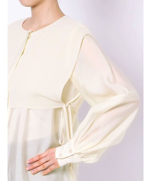 LAGUNAMOON（ラグナムーン）の「オーバーヨークレイヤードブラウス（シャツ/ブラウス・レディース・ブラック/アイボリー・FREE）」の7枚目の写真