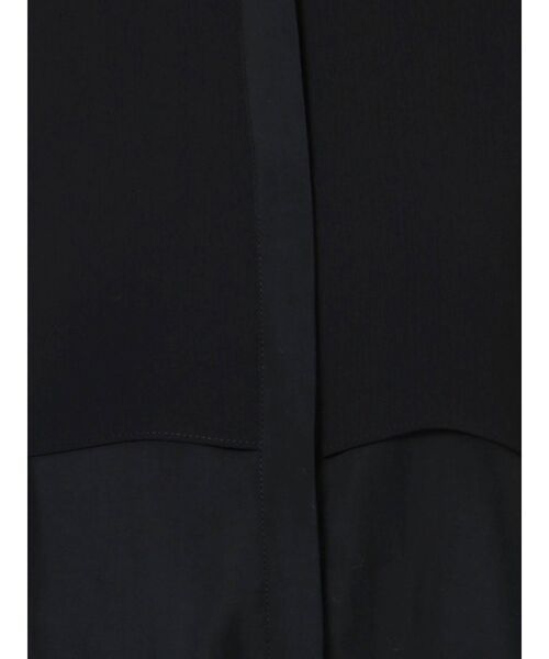 LAGUNAMOON（ラグナムーン）の「オーバーヨークレイヤードブラウス（シャツ/ブラウス・レディース・ブラック/アイボリー・FREE）」の10枚目の写真