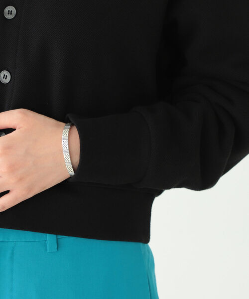 LACOSTE(ラコステ)の「LACOSTE × BEAMS BOY / 別注 ピケ ショート カーディガン(カーディガン/ボレロ・レディース・ブラック/ネイビー/レッド・38/36)」の17枚目の写真