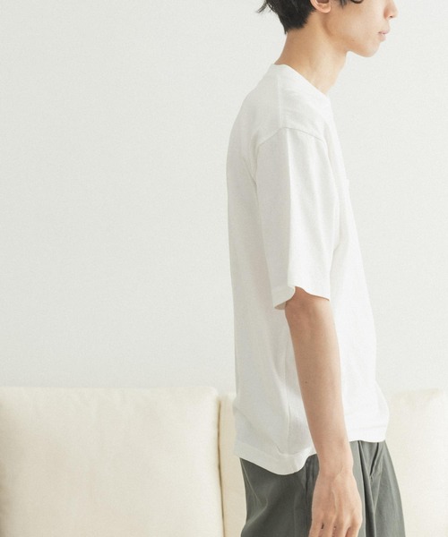 FORK&SPOON（フォークアンドスプーン）の「FORK&SPOON　オーガニックコットン刺繍ロゴTシャツ（Tシャツ/カットソー・メンズ・オフホワイト/チャコールグレー・4/5）」の19枚目の写真