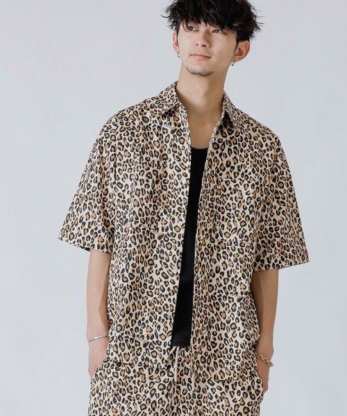 ADMIX/ATELIER SAB MEN（アドミックスアトリエサブメン）の「ペイズリー・レオパード プリント ／ コットン オーバーサイズ CPO シャツ ジャケット（セットアップ対応）（シャツ/ブラウス・メンズ・ホワイト/ブラック/レオパード・48/50/52）」の4枚目の写真