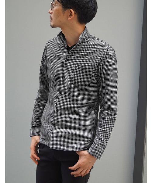 NICOLE CLUB FOR MEN（ニコルクラブフォーメン）の「【21年モデル】サッカ－イタリアンカラ－シャツ（シャツ/ブラウス・メンズ・ネイビー系1/ホワイト系1/ネイビー系2/ブラック系1・LARGE/MEDIUM/X-LARGE）」の3枚目の写真