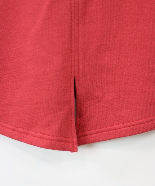 RUGGEDWORKS(ラゲッドワークス)の「バックスリットカレッジトレーナー(スウェット・キッズ・ローズ/ダークベージュ・100/130/110/140/150/120/90)」の17枚目の写真