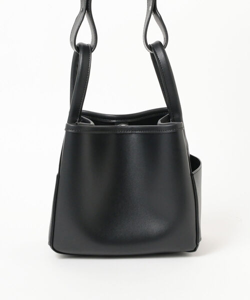 BEAMS LIGHTS(ビームスライツ)の「BEAMS LIGHTS / 2WAY キューブ BAG(ショルダーバッグ・レディース・ブラック/ベージュ・ONE SIZE)」の4枚目の写真