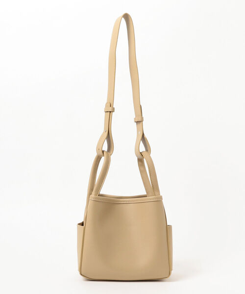 BEAMS LIGHTS(ビームスライツ)の「BEAMS LIGHTS / 2WAY キューブ BAG(ショルダーバッグ・レディース・ブラック/ベージュ・ONE SIZE)」の14枚目の写真