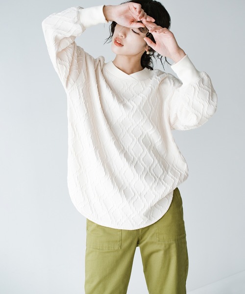 haco!（ハコ）の「ゆるっと着てちゃっかり着映える　ニットみたいなふくれ織りがおしゃれなジャカードトップス（その他トップス・レディース・アイボリー/ブラック・SMALL/MEDIUM/LARGE/X-LARGE）」の7枚目の写真