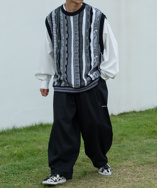 kutir（クティール）の「デザインニットベスト（ベスト・メンズ・ブラック/ブルー/グリーン/ボルドー・MEDIUM/LARGE）」の5枚目の写真