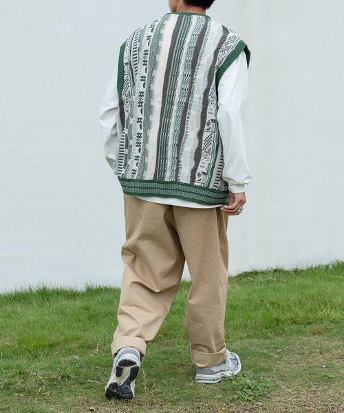 kutir（クティール）の「デザインニットベスト（ベスト・メンズ・ブラック/ブルー/グリーン/ボルドー・MEDIUM/LARGE）」の12枚目の写真