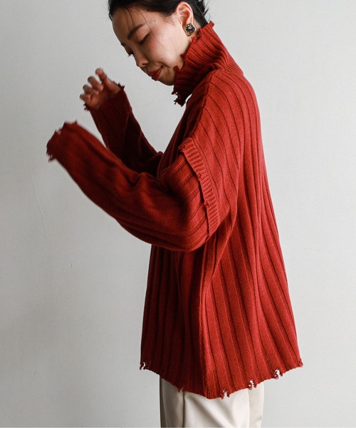 feepur（フェピュール）の「《ウォッシャブル》ダメージリブハイネックニット（ニット/セーター・レディース・ブラック/エンジ/オフホワイト/カーキ/グリーン・MEDIUM）」の2枚目の写真