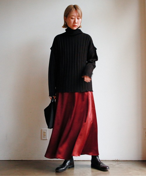 feepur（フェピュール）の「《ウォッシャブル》ダメージリブハイネックニット（ニット/セーター・レディース・ブラック/エンジ/オフホワイト/カーキ/グリーン・MEDIUM）」の10枚目の写真