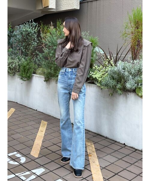 EMODA（エモダ）の「ビッグカラーロングトップ（シャツ/ブラウス・レディース・ホワイト/ブラック/ブラウン/マスタード・FREE）」の7枚目の写真