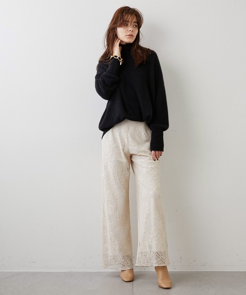 極美品☆24SS☆完売品☆ウィムガゼット　レースパンツ　フラワーレース Whim Gazette（ウィムガゼット）の「レースパンツ（その他パンツ