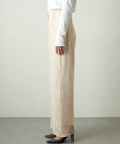 極美品☆24SS☆完売品☆ウィムガゼット　レースパンツ　フラワーレース Whim Gazette（ウィムガゼット）の「レースパンツ（その他パンツ