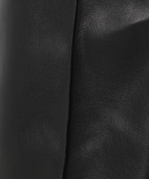 mysty woman(ミスティウーマン)の「フェイクレザーショートパンツ 261738(その他パンツ・レディース・ブラック/ベージュ/アイボリー・FREE)」の5枚目の写真